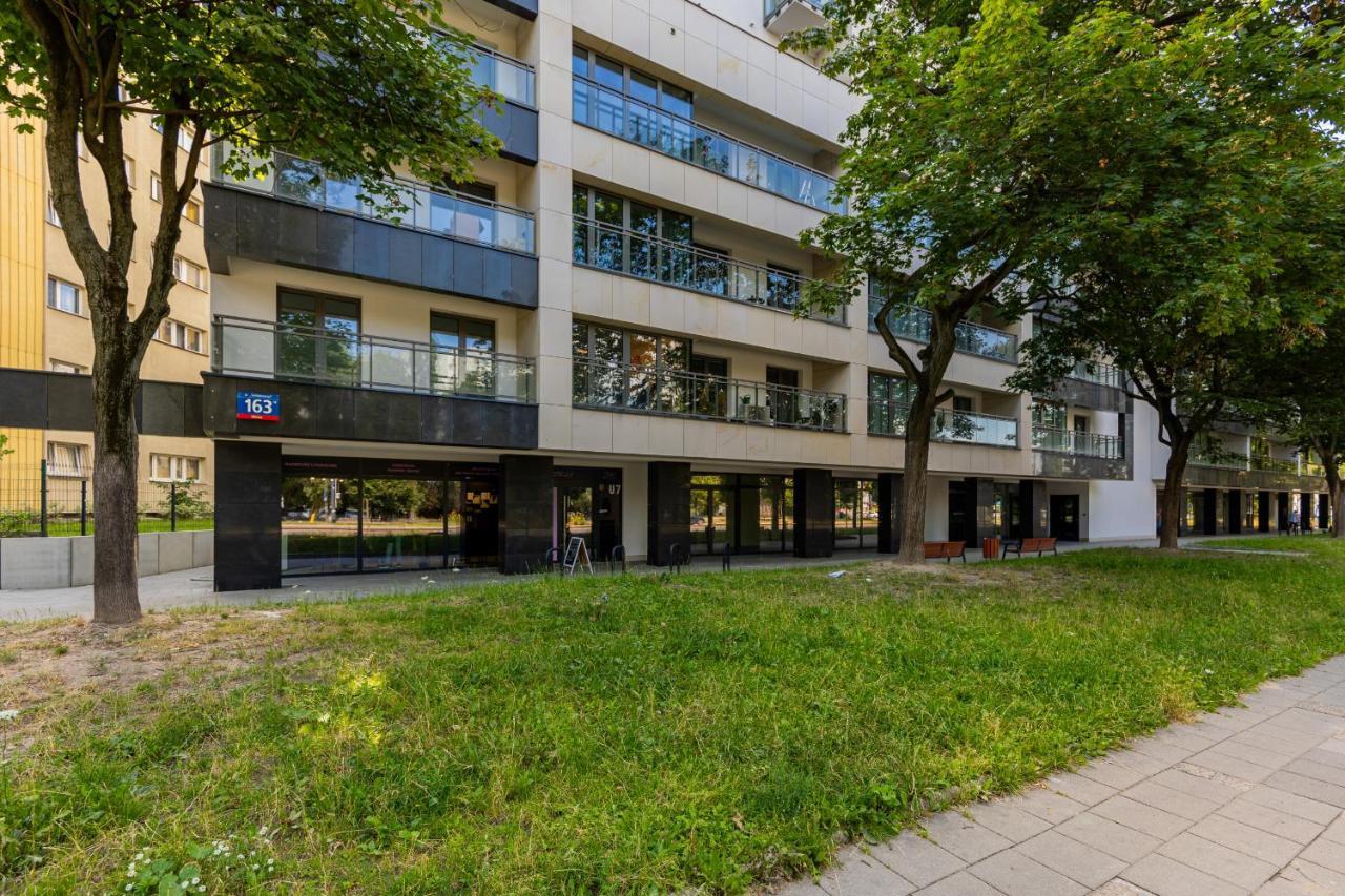 Apartment Avenue Solidarnosci On Wola By Noclegi Renters Warschau Exterior foto