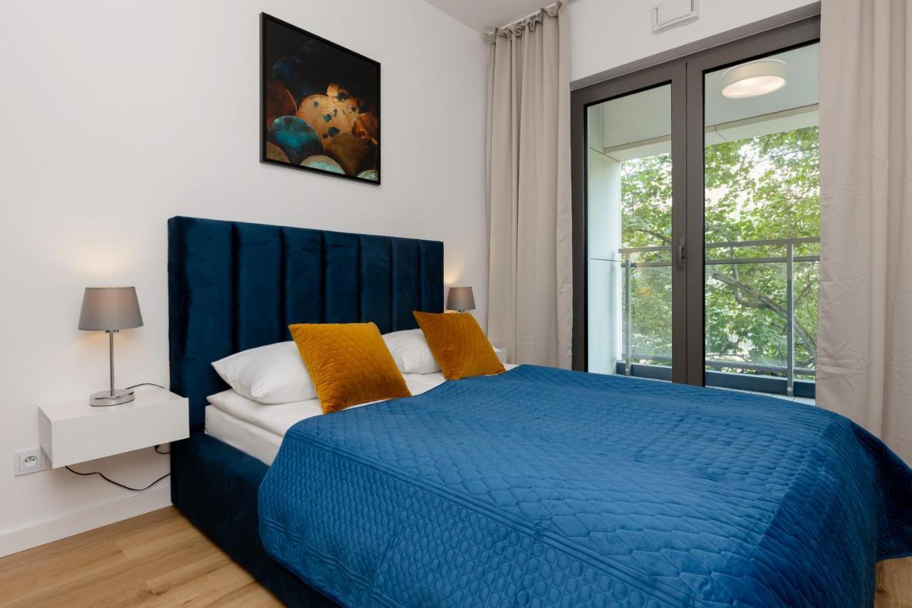 Apartment Avenue Solidarnosci On Wola By Noclegi Renters Warschau Exterior foto
