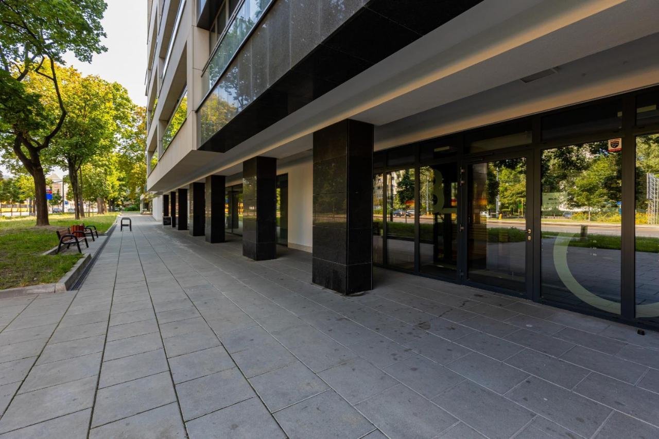 Apartment Avenue Solidarnosci On Wola By Noclegi Renters Warschau Exterior foto